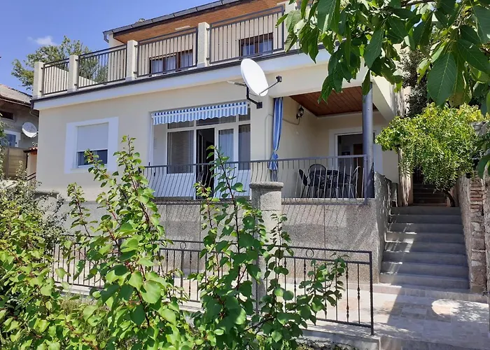 Apartman Helena